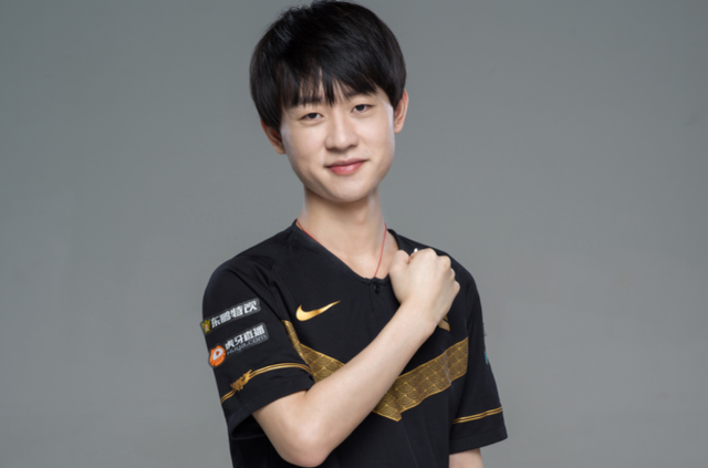 华与努力 华与努力